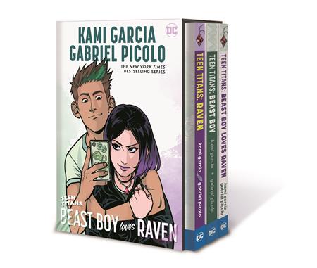 Teen Titans: Raven, Beast Boy and Beast Boy Loves Raven Box Set