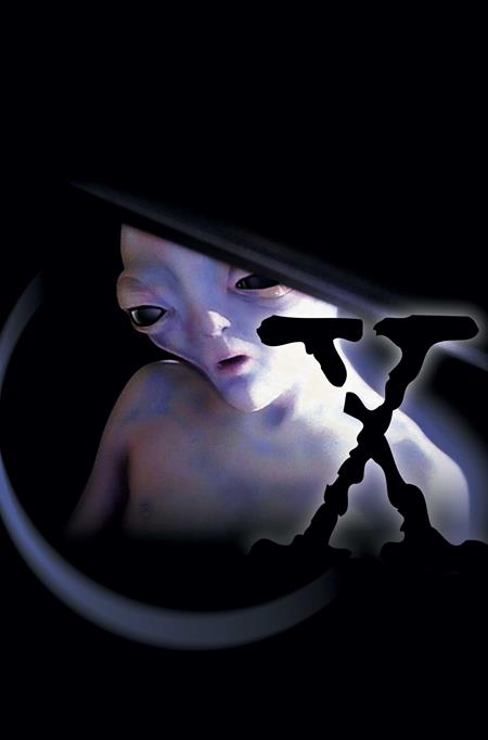 X-Files  (2026) #2 (Cover G — Alien Foil Virgin (Foil Virgin))